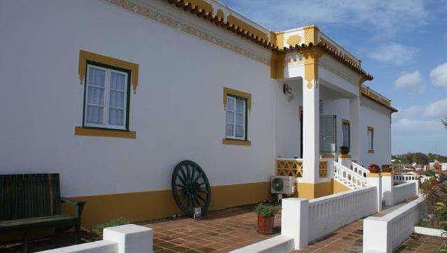 Casa Esquivel Villa Mourão Exteriör bild