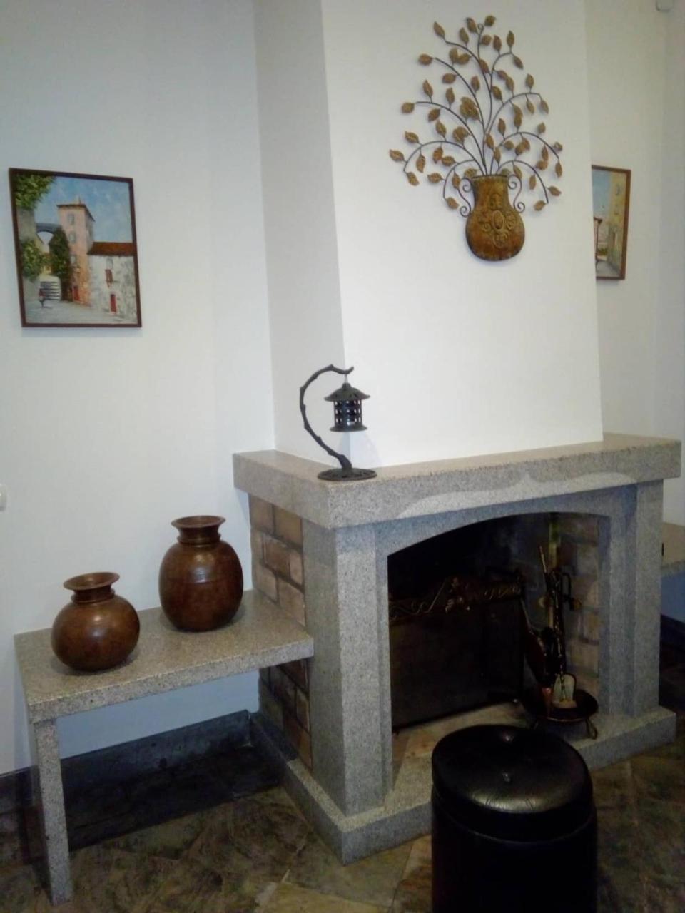Casa Esquivel Villa Mourão Exteriör bild